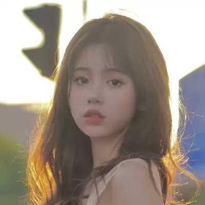 公奥婷